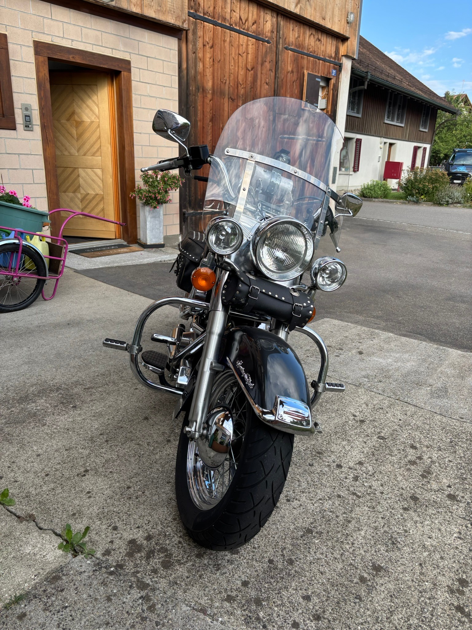 HARLEY-DAVIDSON FXSTC Softail Custom-image-3
