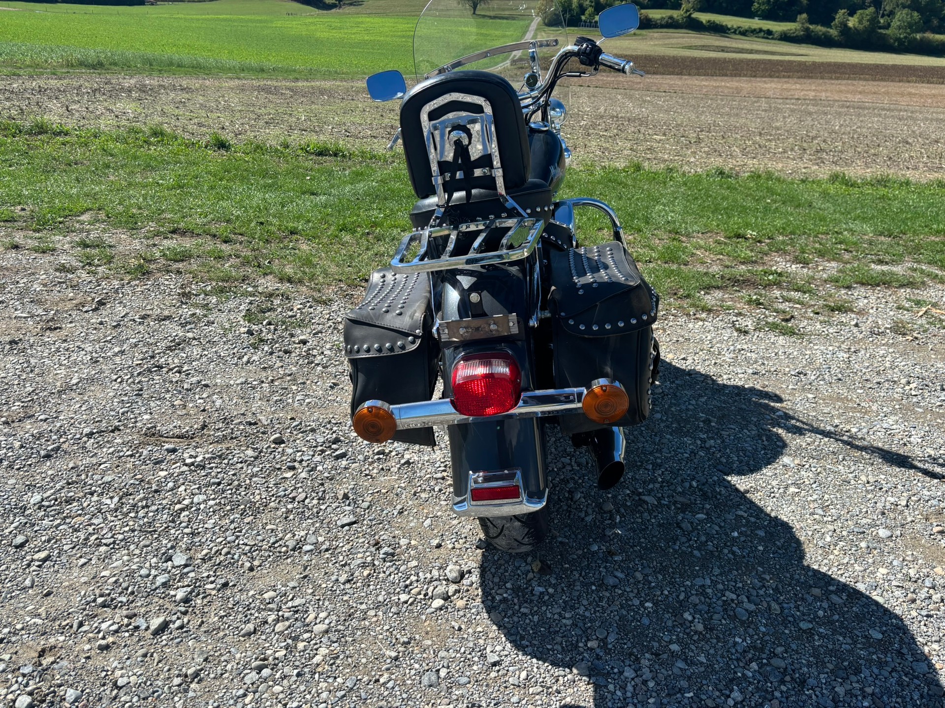 HARLEY-DAVIDSON FXSTC Softail Custom-image-9