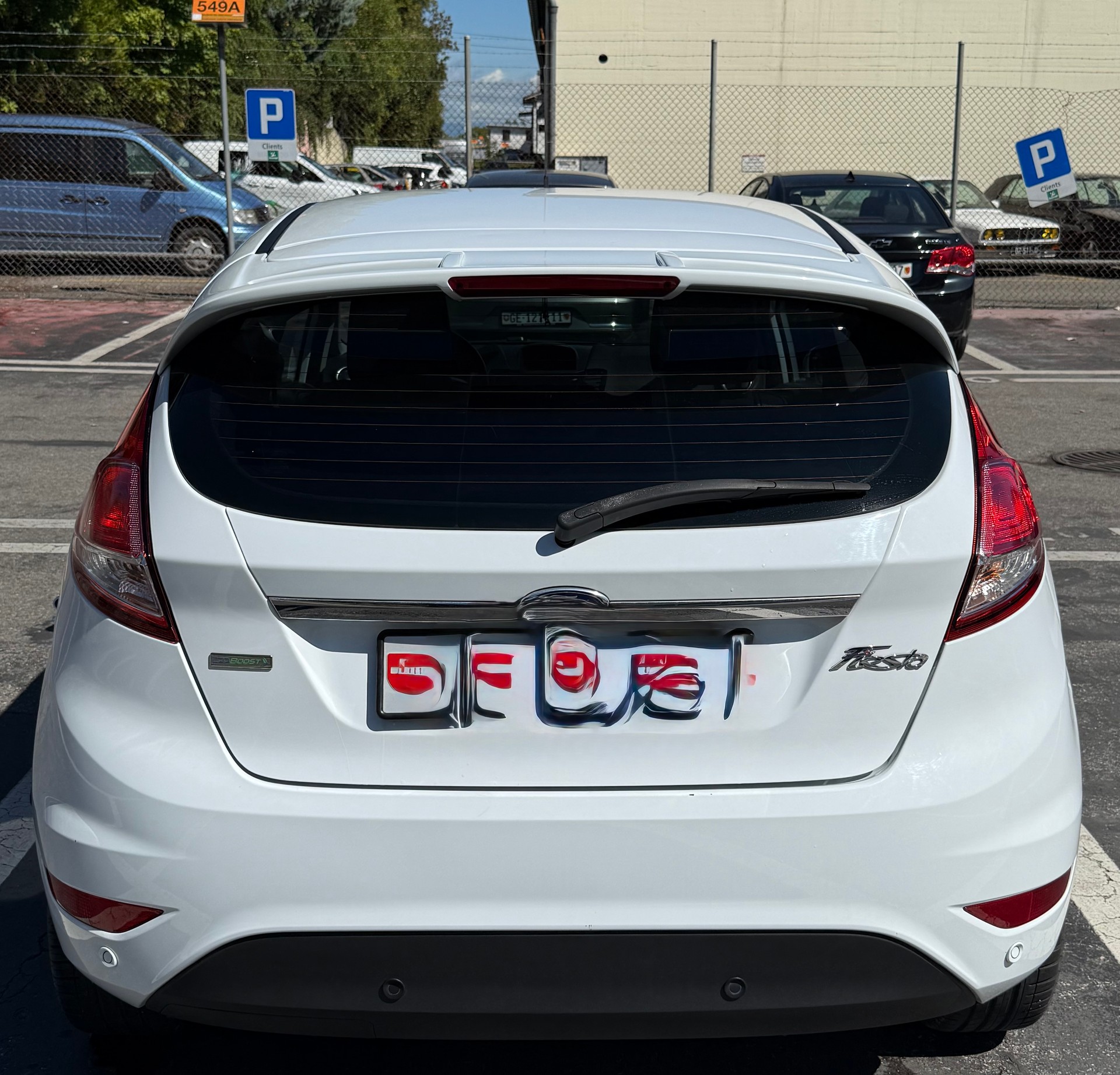 FORD Titanium-image-3