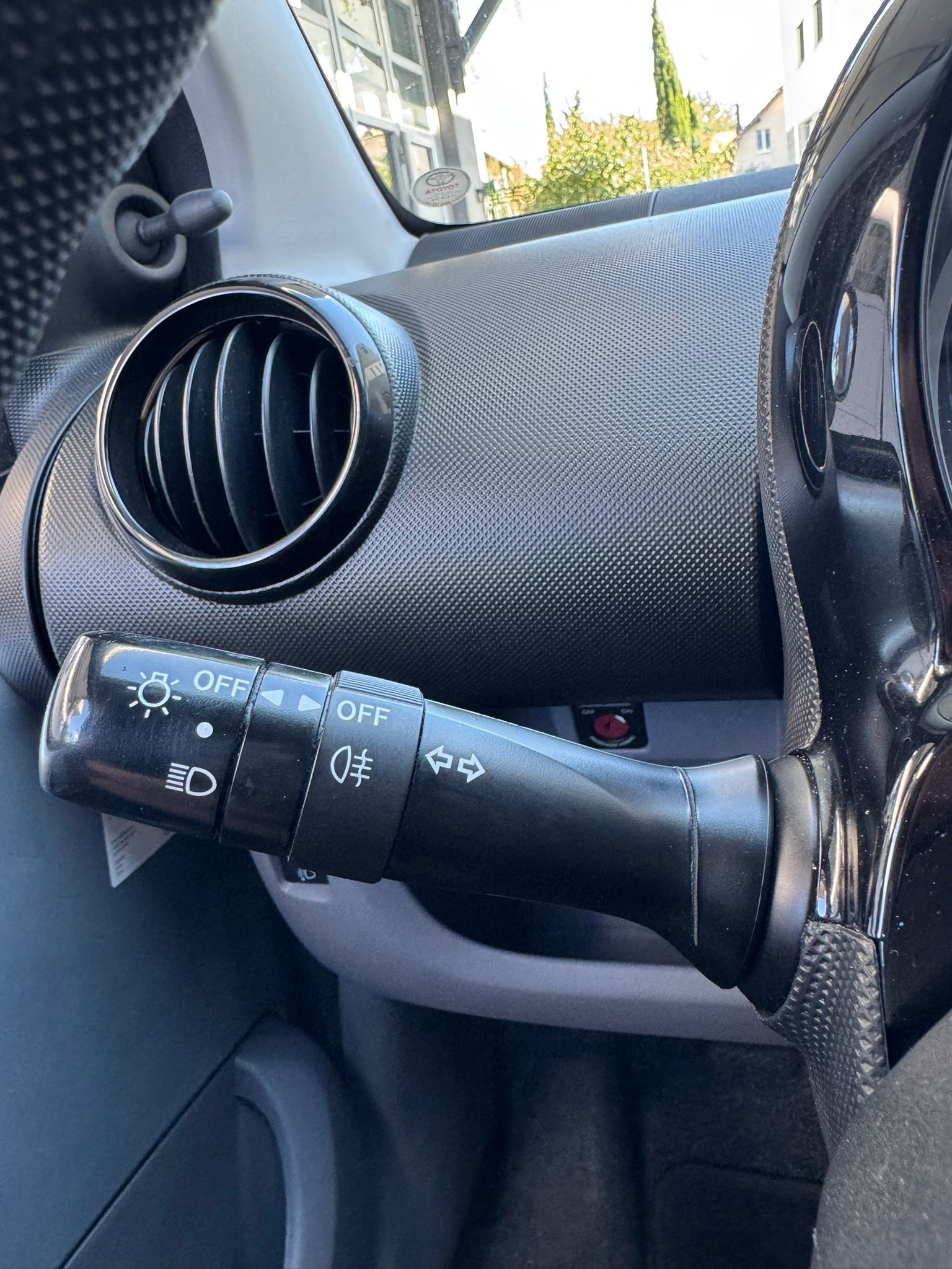 TOYOTA Aygo 1.0 Linea Luna Cool Multimode-image-15