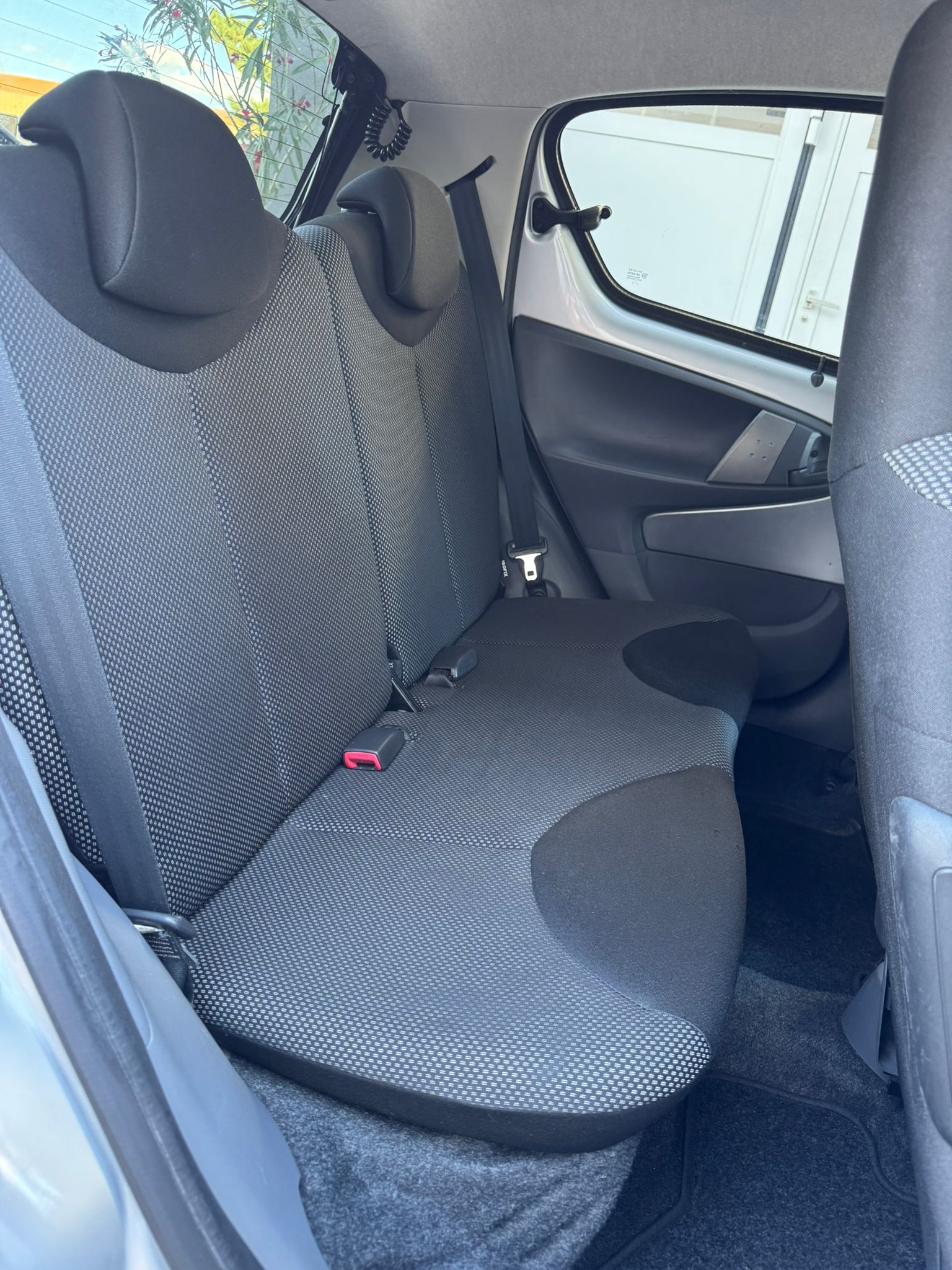 TOYOTA Aygo 1.0 Linea Luna Cool Multimode-image-12