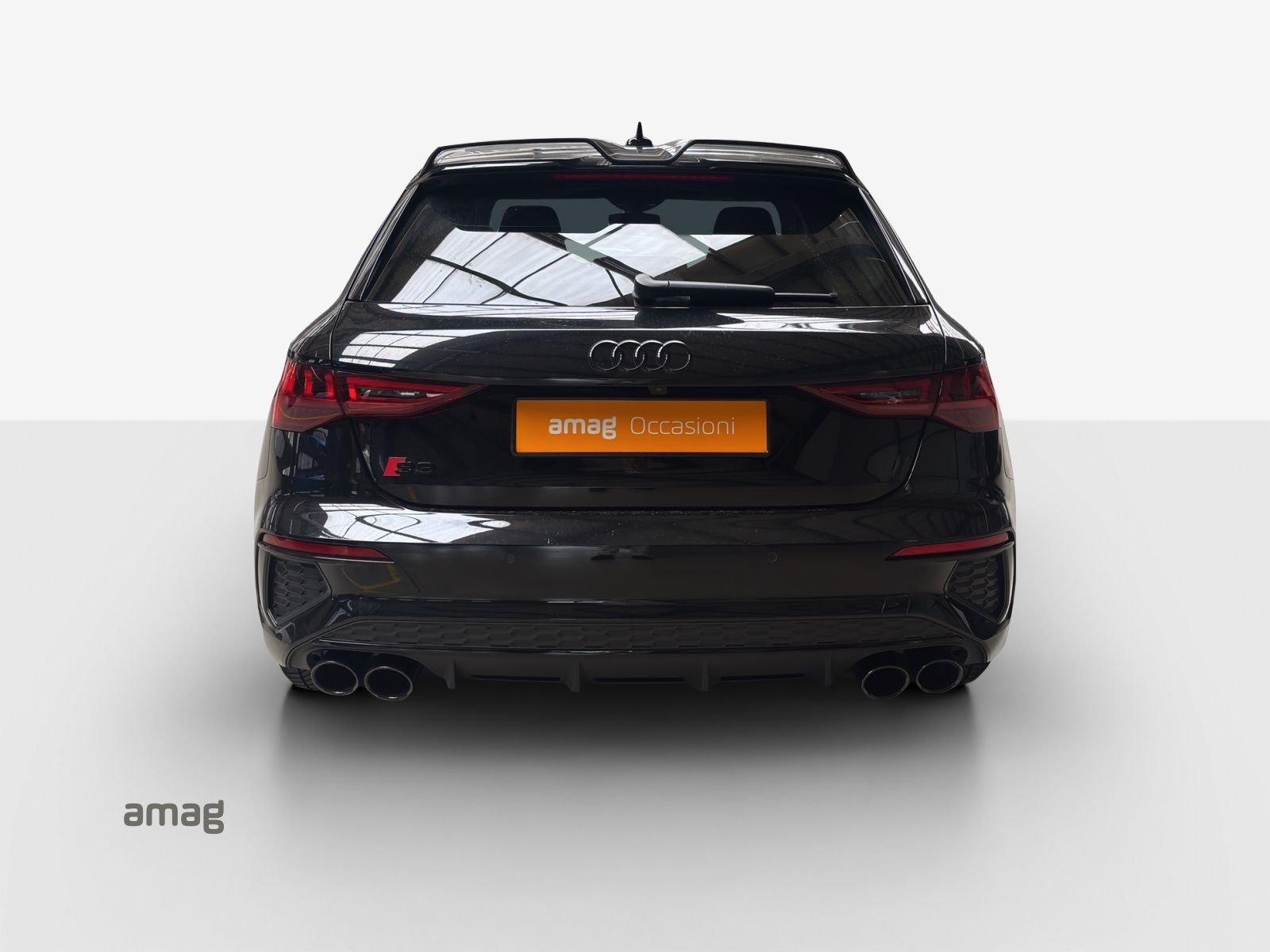 AUDI S3 Sportback 2.0 TFSI quattro S-tronic-showroom-element-3