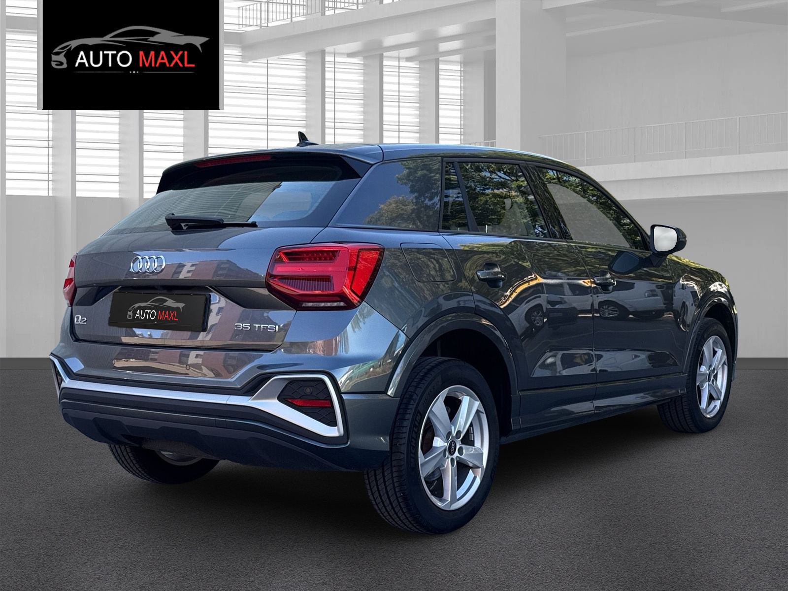 AUDI Q2 35 TFSI S line S-tronic-showroom-element-2