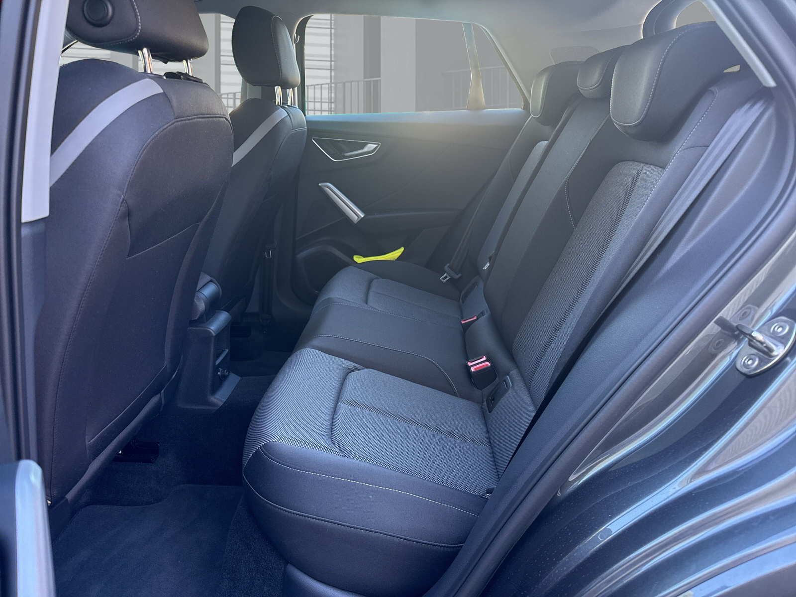 AUDI Q2 35 TFSI S line S-tronic-image-12