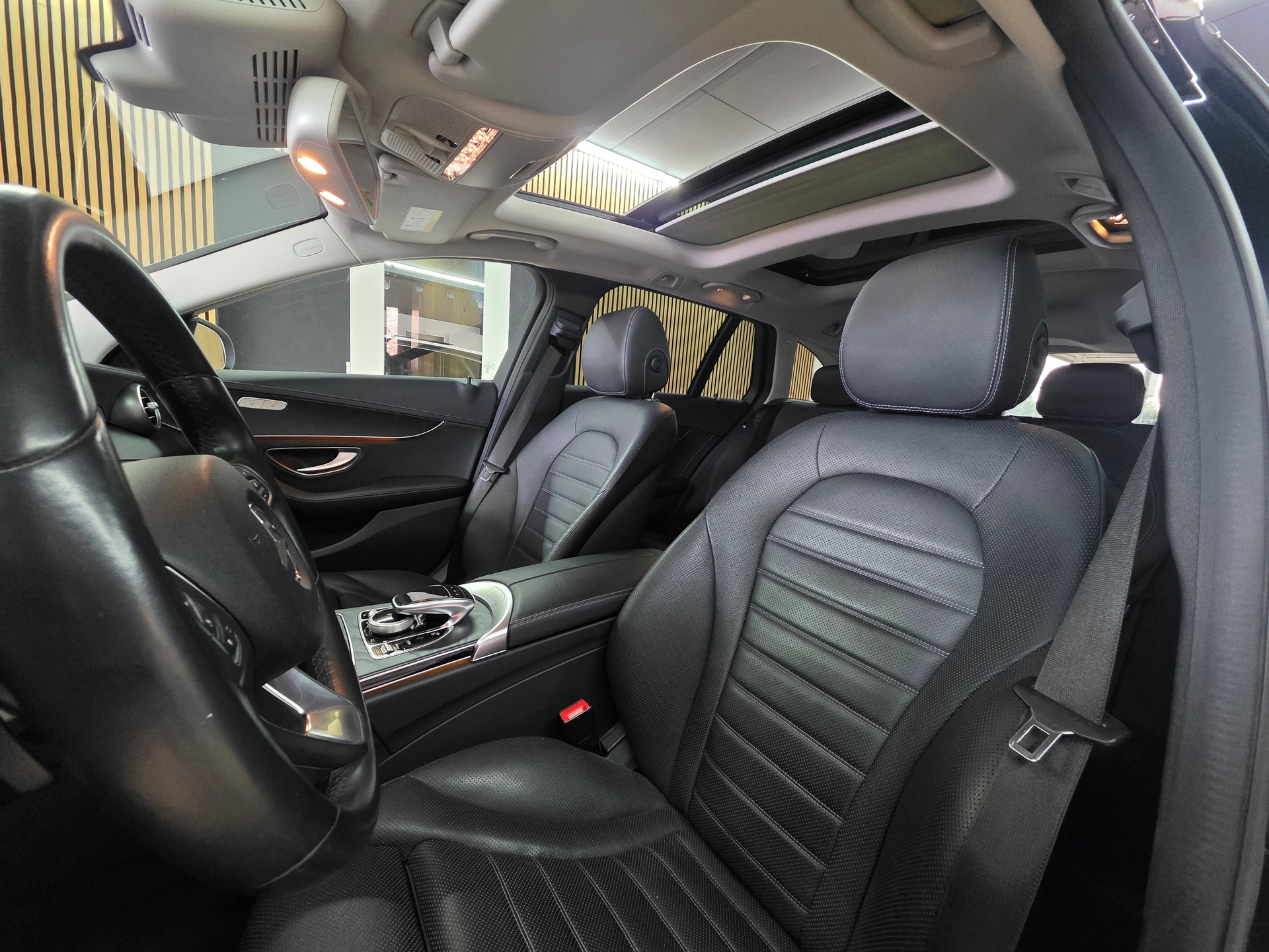 MERCEDES-BENZ C 350 e Avantgarde 7G-Tronic-image-9
