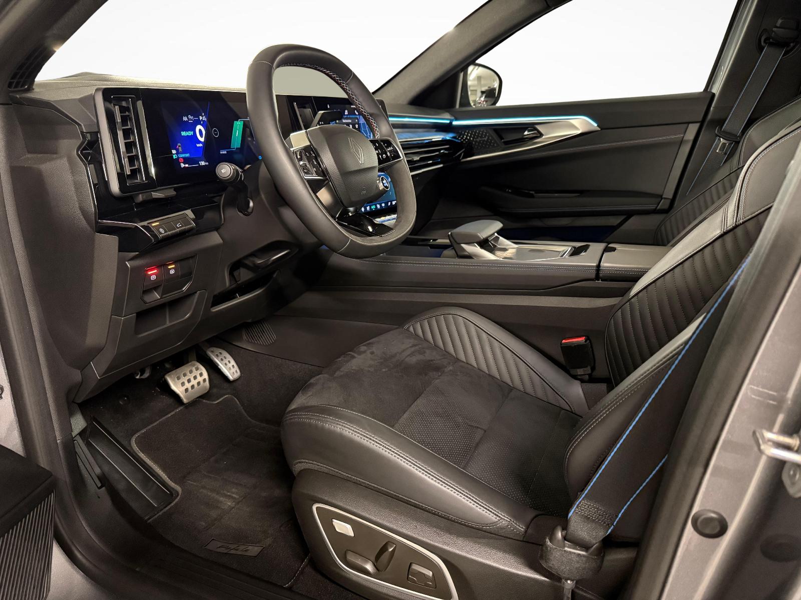 RENAULT Rafale 1.2 E-Tech esprit Alpine-image-11