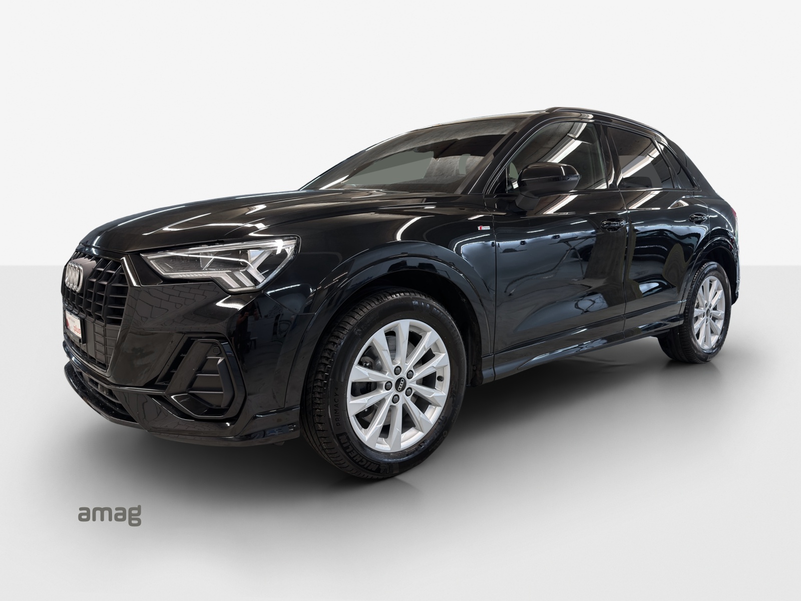 AUDI Q3 40 TFSI S line quattro S-tronic