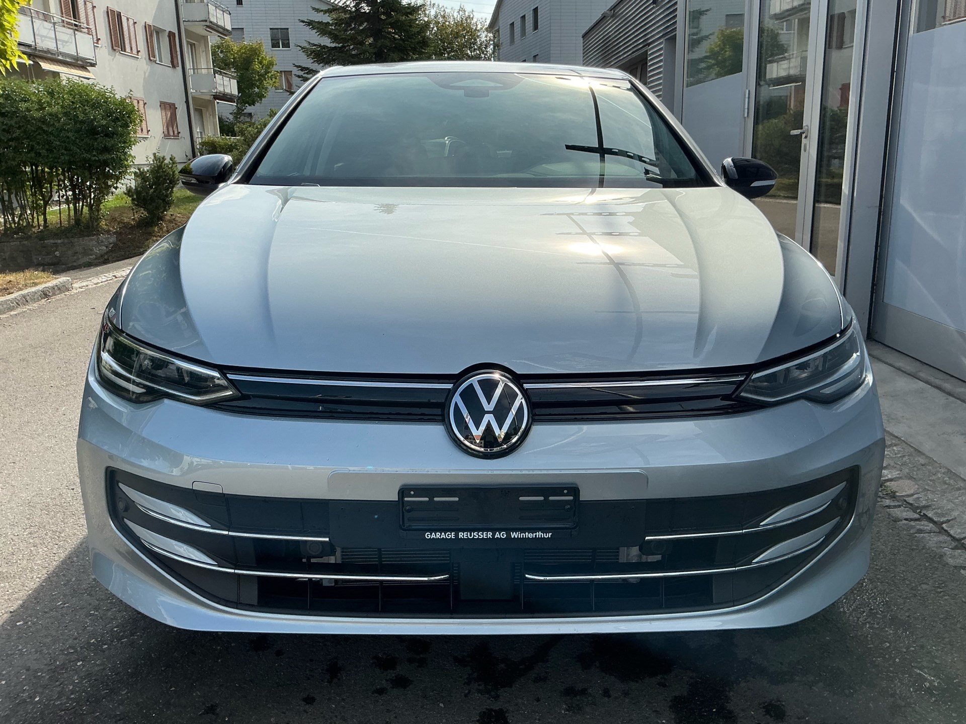 VW Golf 1.5 TSI eHYBRID 204 PS ENERGY *** ANHÄNGERKUPPLUNG & SIDE ASSIST ***-showroom-element-1