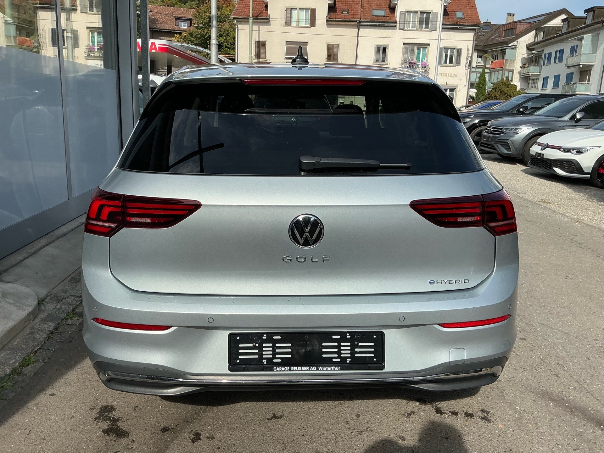 VW Golf 1.5 TSI eHYBRID 204 PS ENERGY *** ANHÄNGERKUPPLUNG & SIDE ASSIST ***-image-4