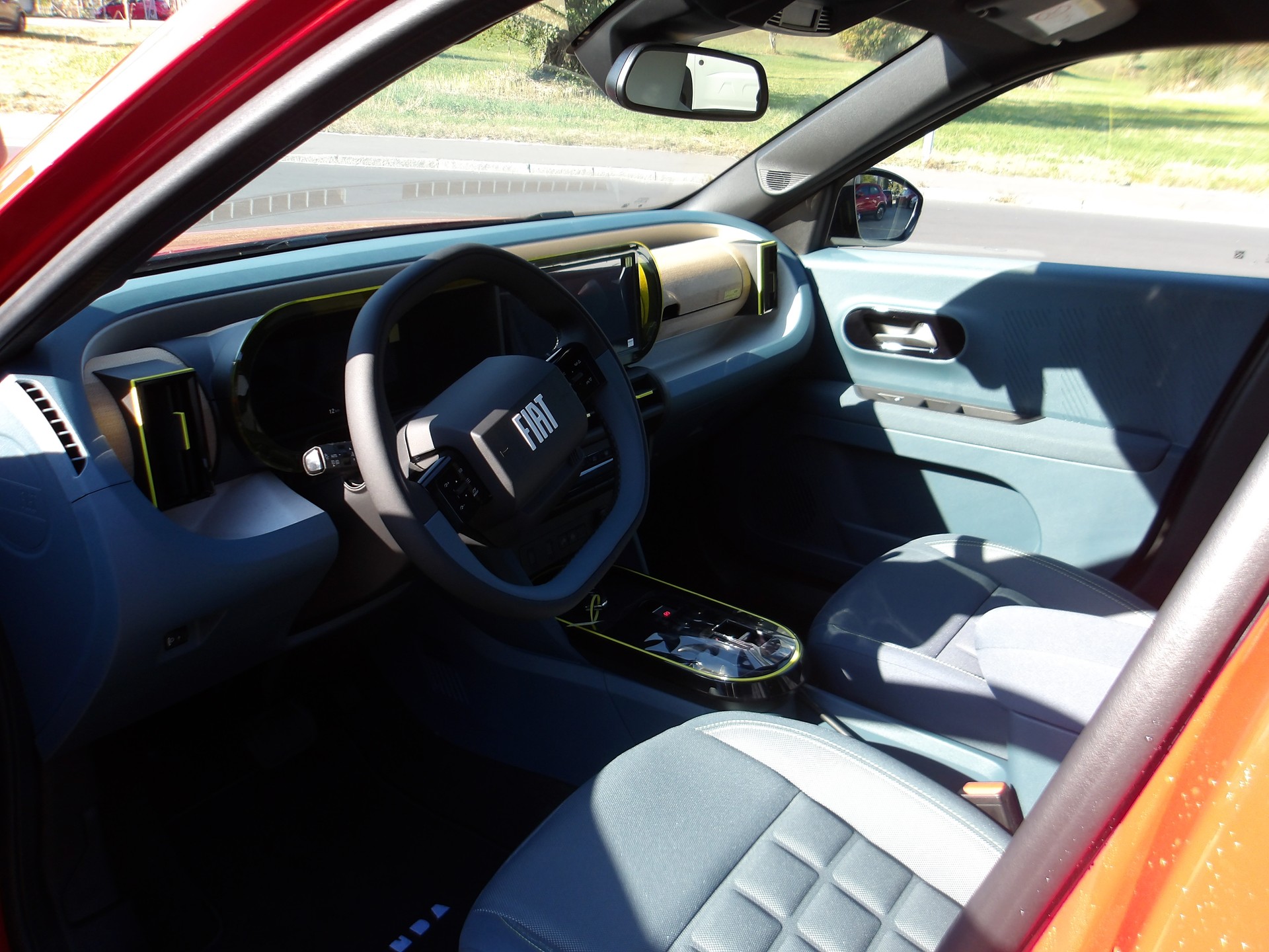 FIAT Grande Panda MHEV La Prima-image-7
