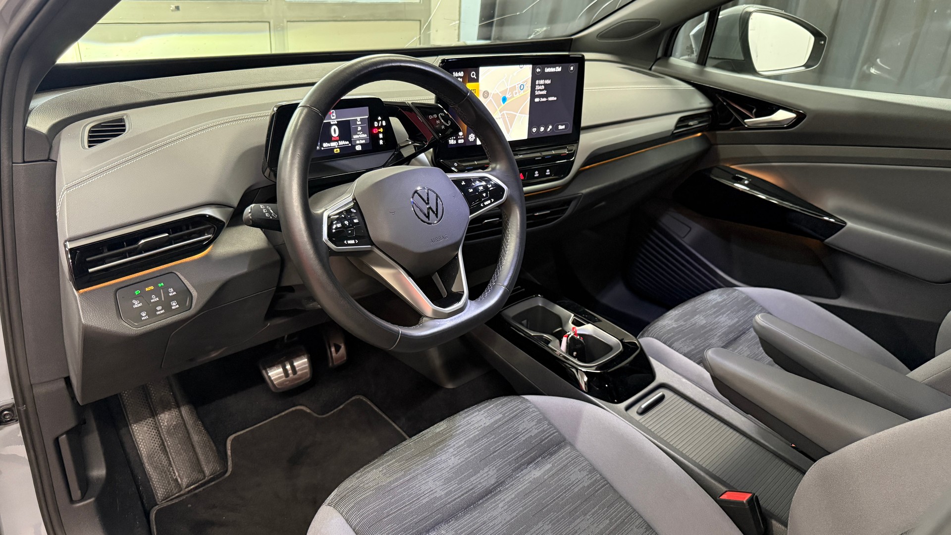 VW ID.5 Pro Performance 77 kWh 75 Edition-image-17