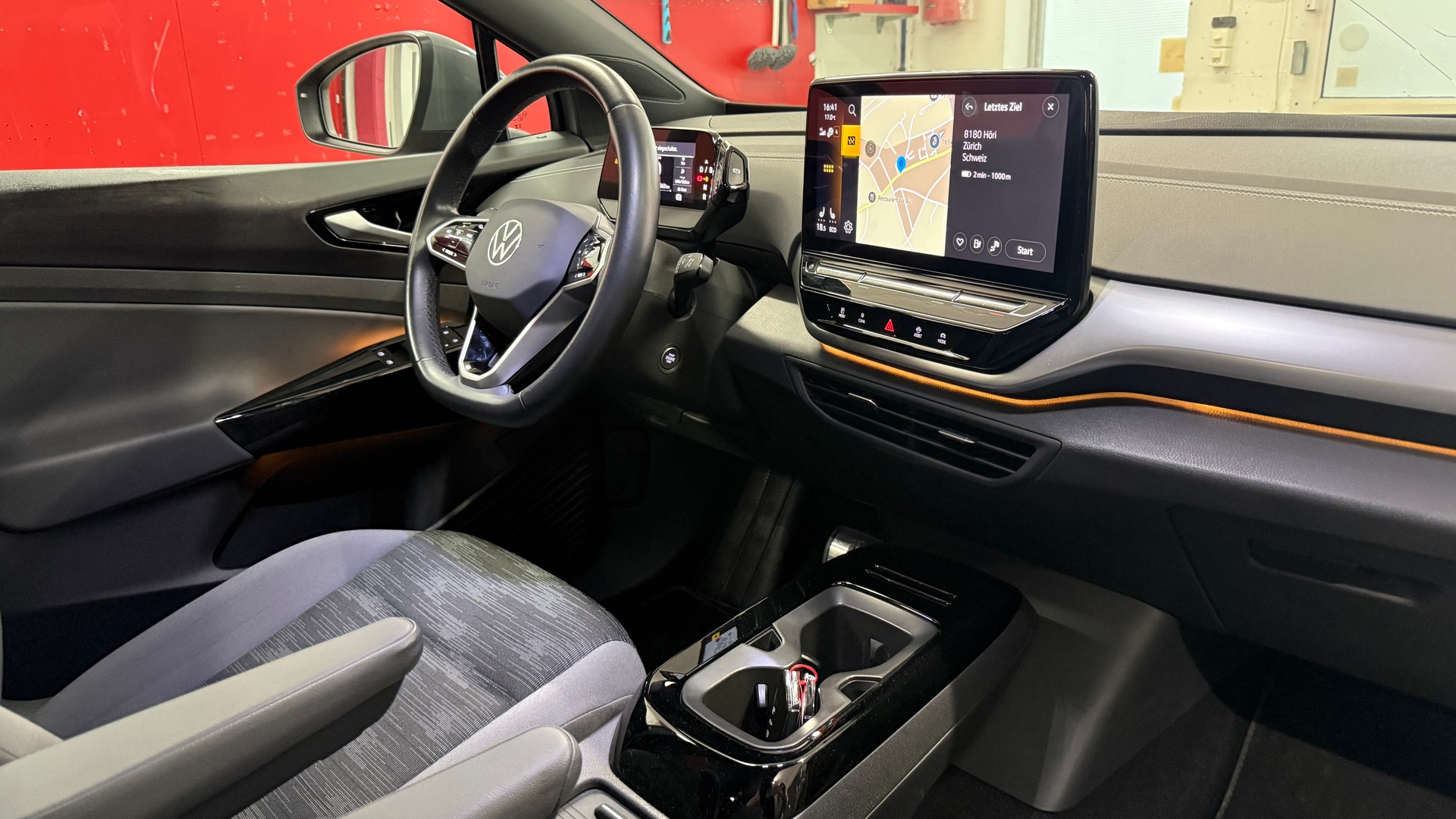 VW ID.5 Pro Performance 77 kWh 75 Edition-image-21