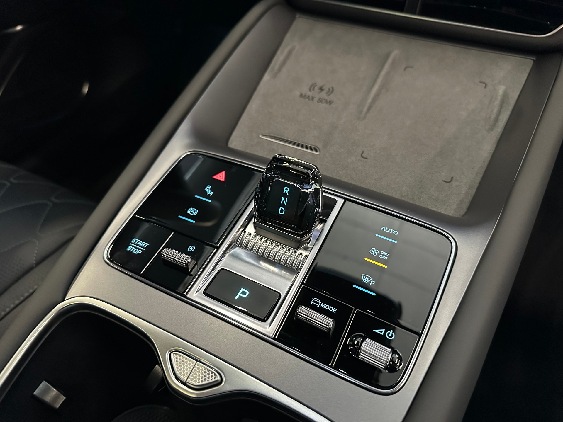 BYD Sealion 7 91,3 kWh Excellence AWD-image-17