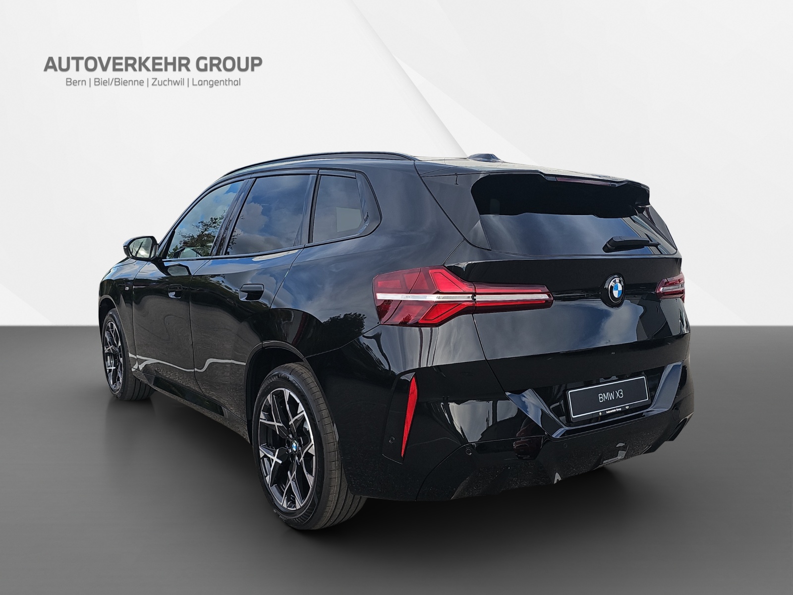 BMW X3 xDr 48V 20d M Sport-showroom-element-3