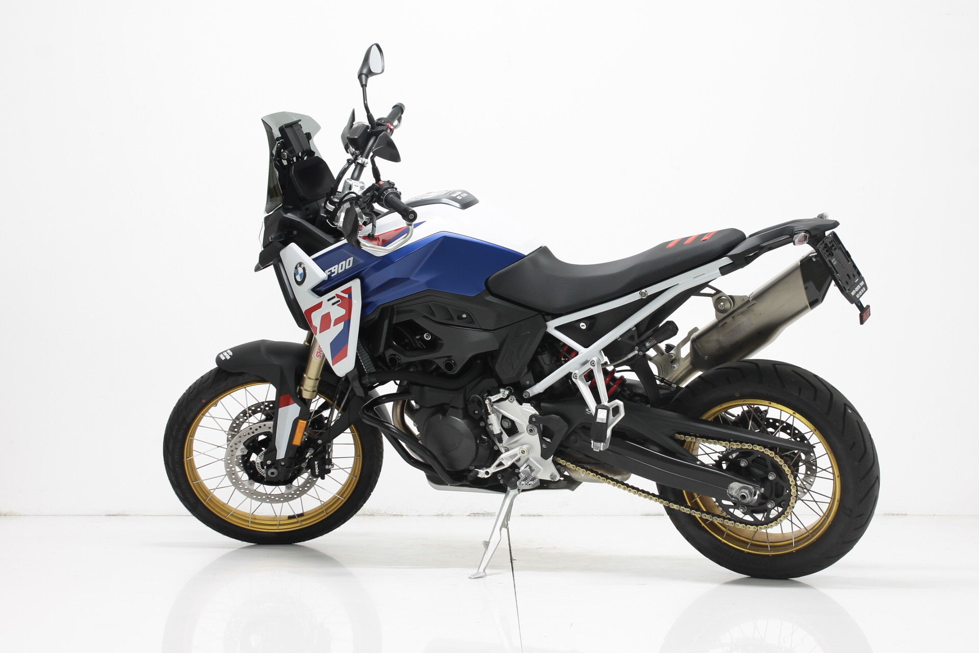 BMW F 900 GS-image-5