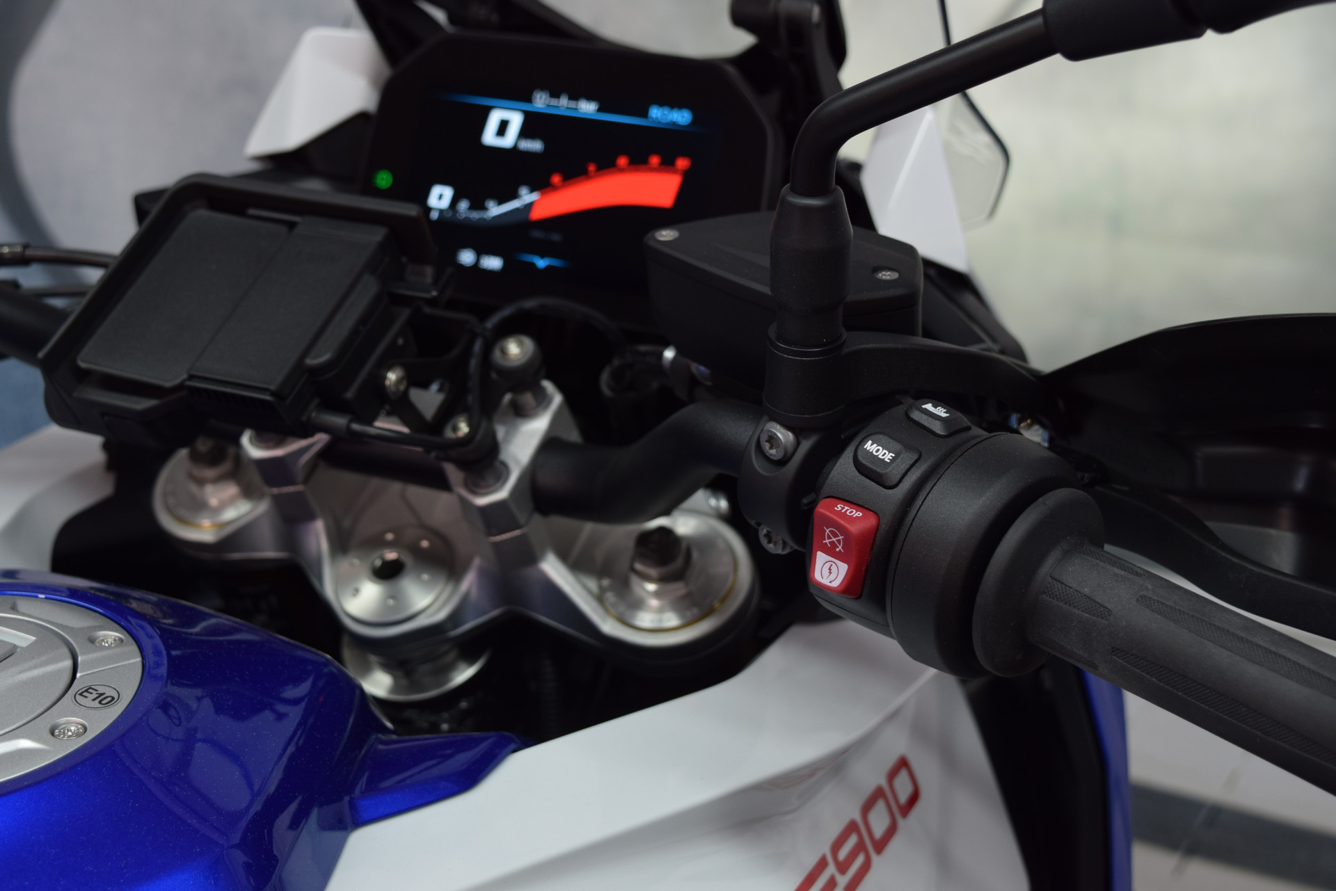 BMW F 900 XR Sport Sofort verfügbar-image-7
