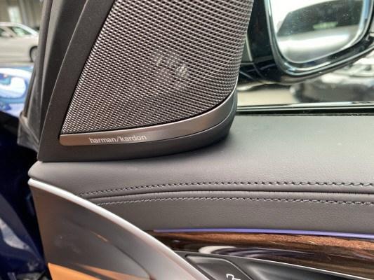 BMW M550i xDrive SAG-image-11