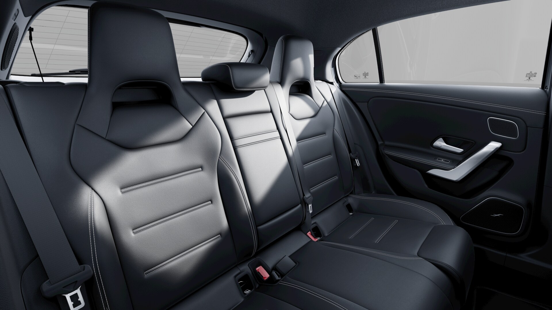 MERCEDES-BENZ A 45 S AMG 4matic+-image-6