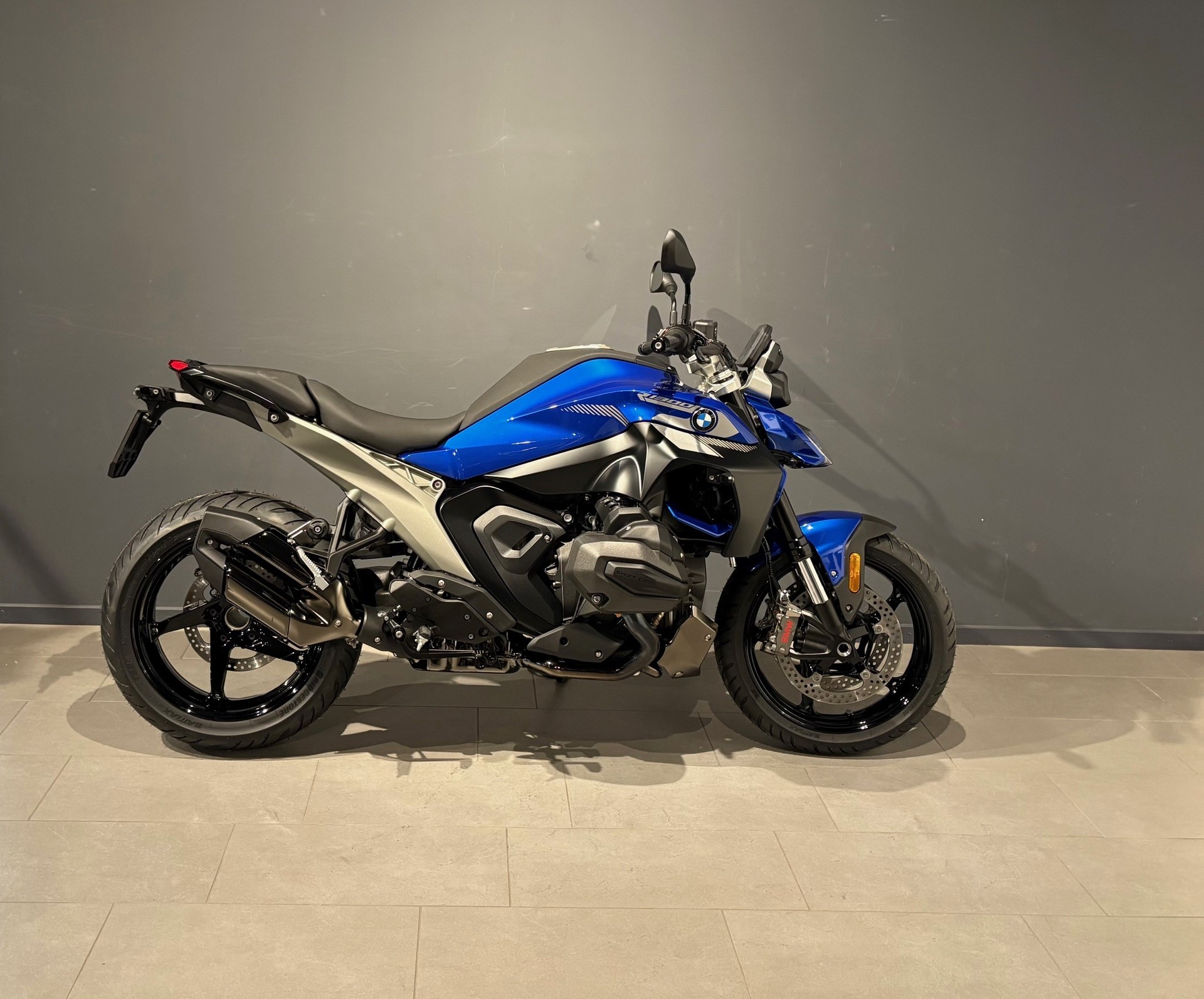 BMW R 1300 R ! Boxer Prämie ! 1500.--image-0