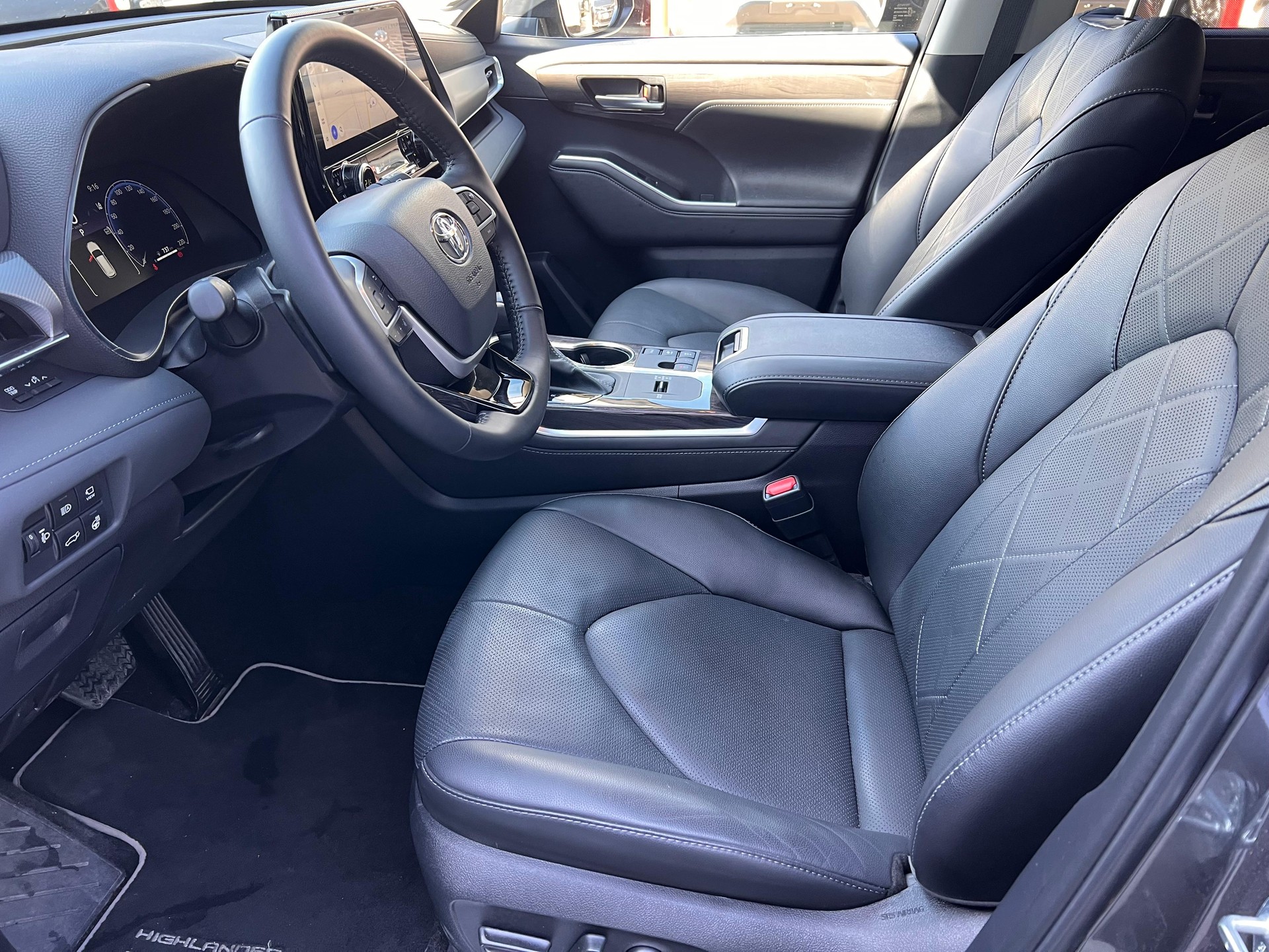 TOYOTA Highlander 2.5 HSD Premium-image-8