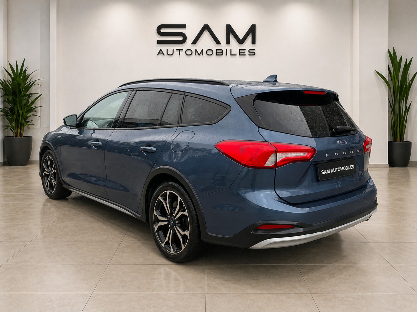 FORD Focus 1.5 TDCi Business Automatic-image-5
