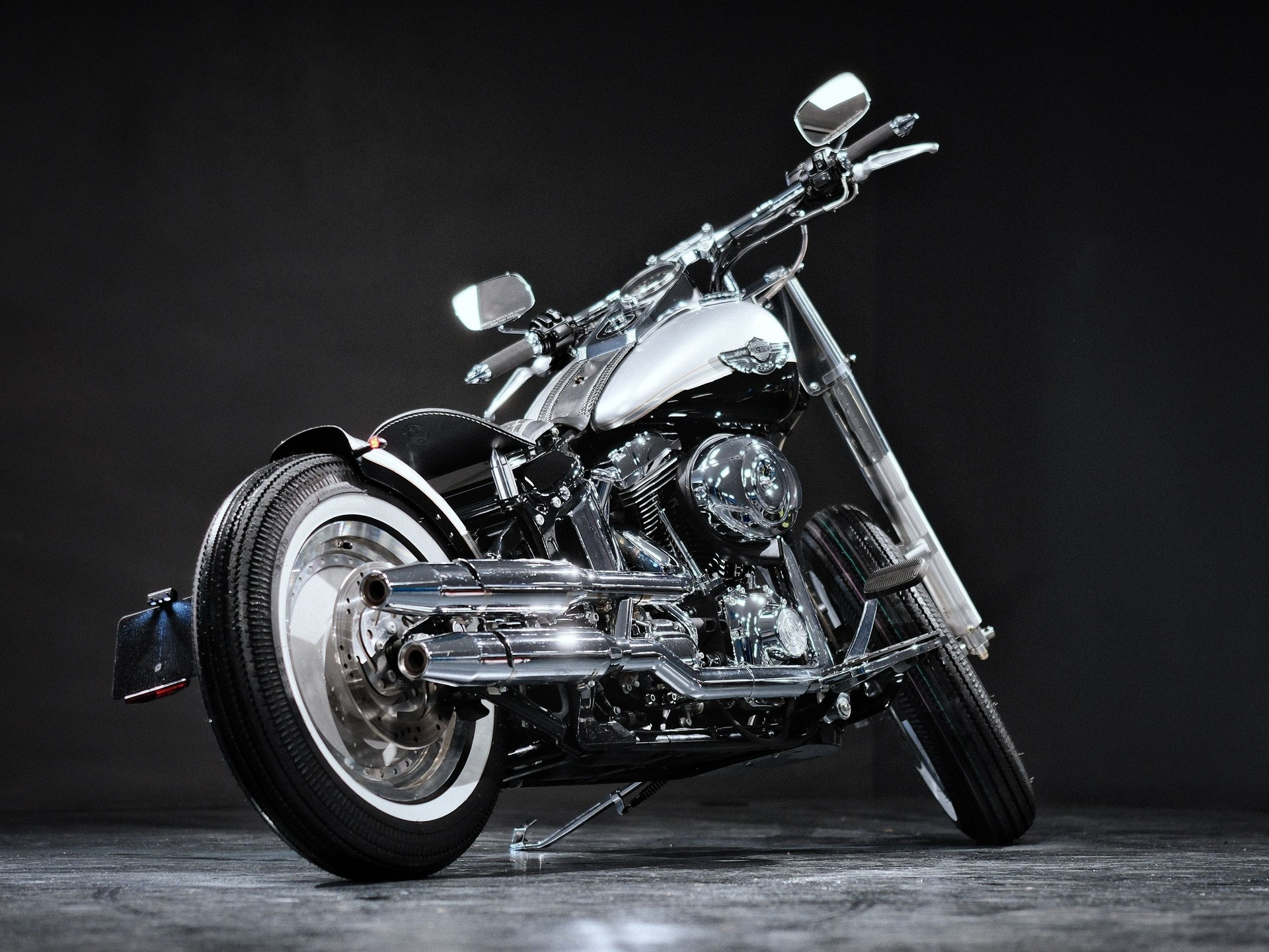 HARLEY-DAVIDSON FLSTFI-image-2