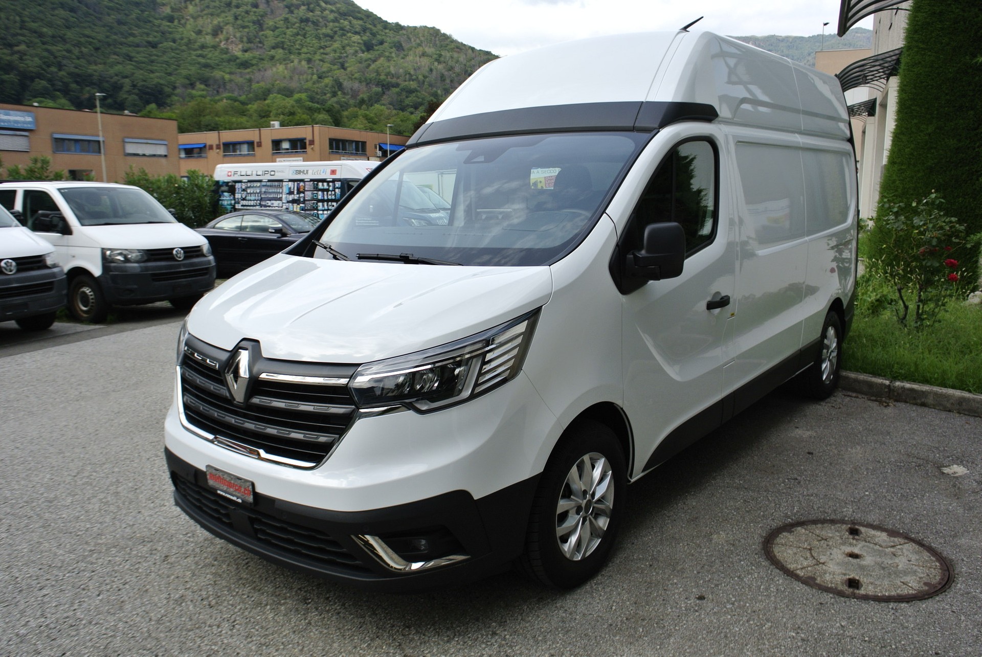 RENAULT Trafic 2.0 Blue dCi 150 3.5t Advance L2H2 EN-image-26
