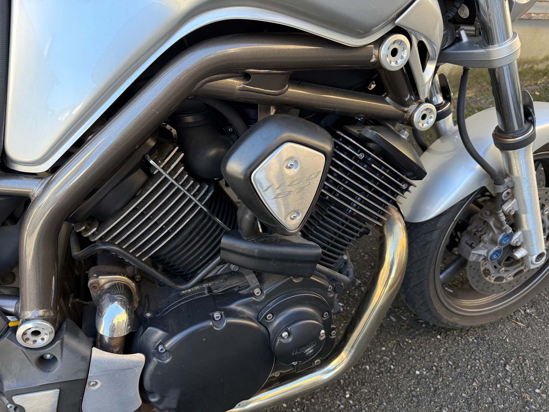 YAMAHA BT 1100 Bulldog-image-5