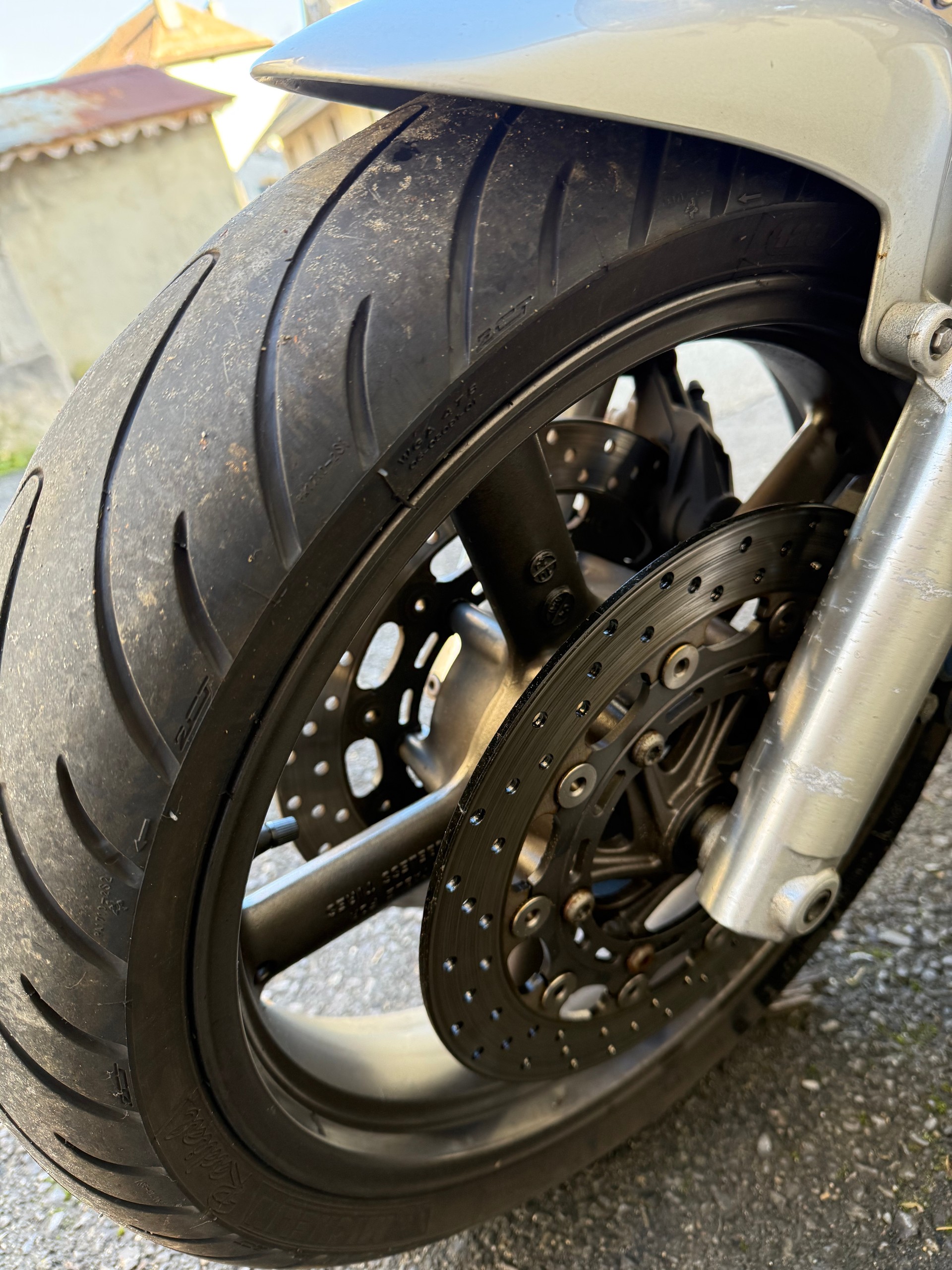 YAMAHA BT 1100 Bulldog-image-3
