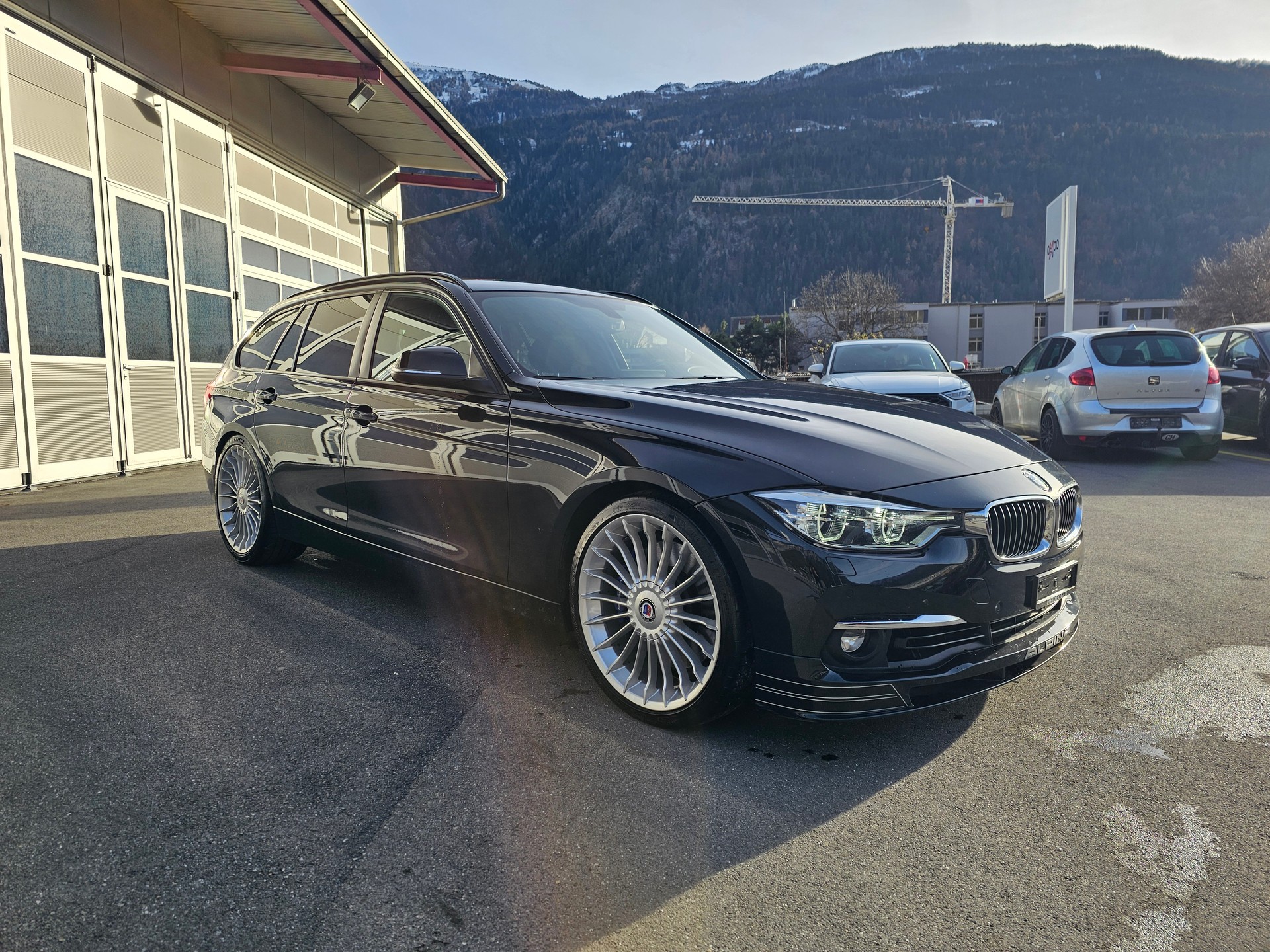 BMW-ALPINA D3 BiTurbo Touring 3.0d xDrive Switch-Tronic-image-6