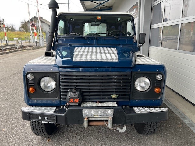 LAND ROVER Defender 90 SW 2.5 Td5-showroom-element-1