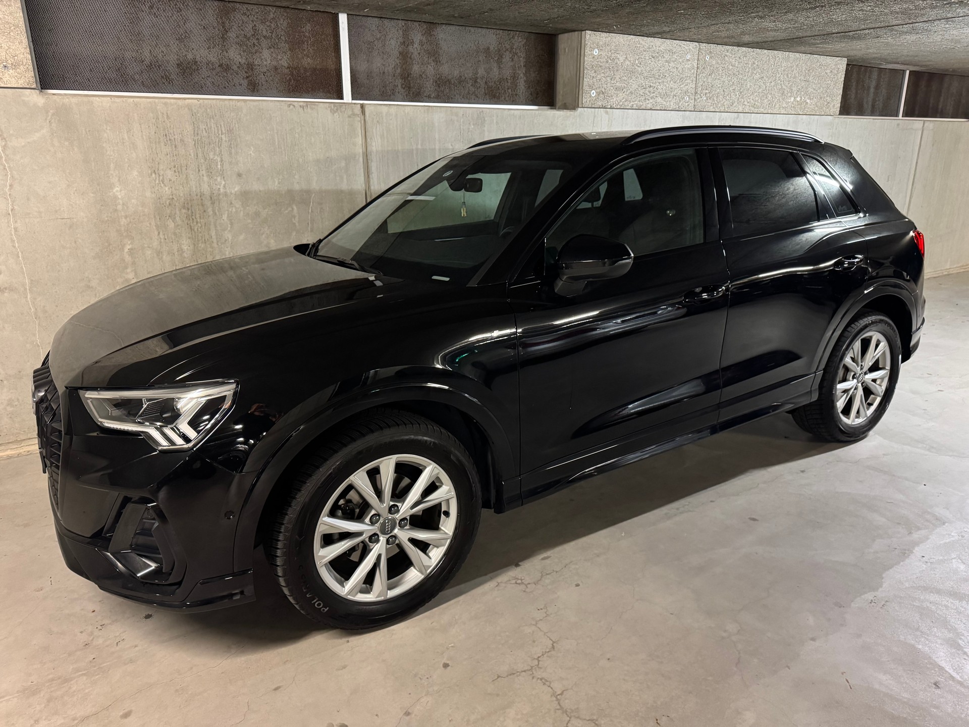 AUDI Q3 35 TDI S line quattro