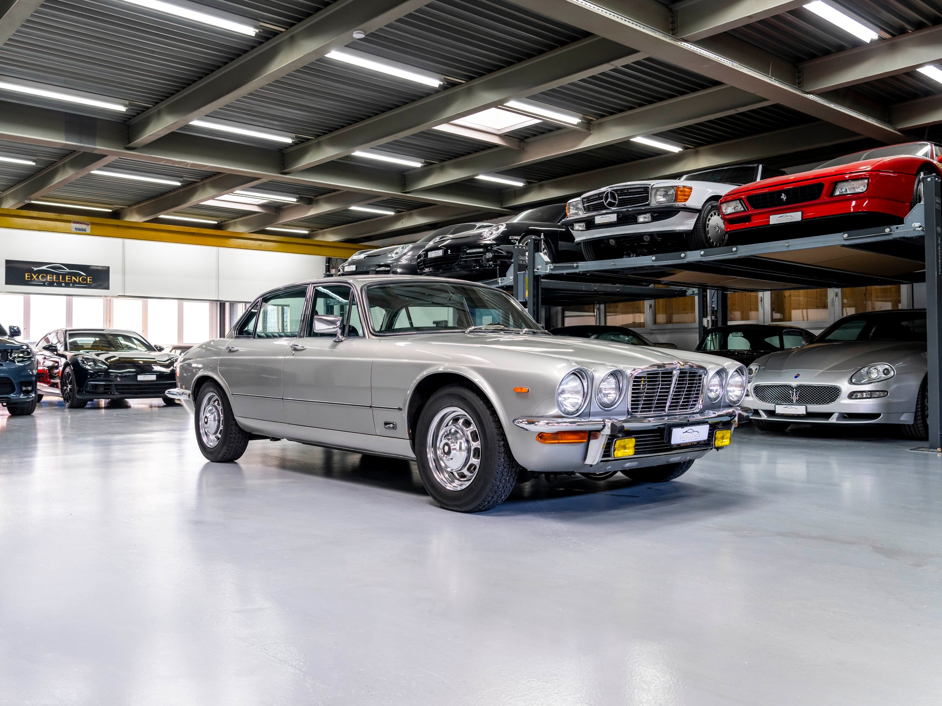JAGUAR XJ 6 LONG WHEEL BASE-image-2
