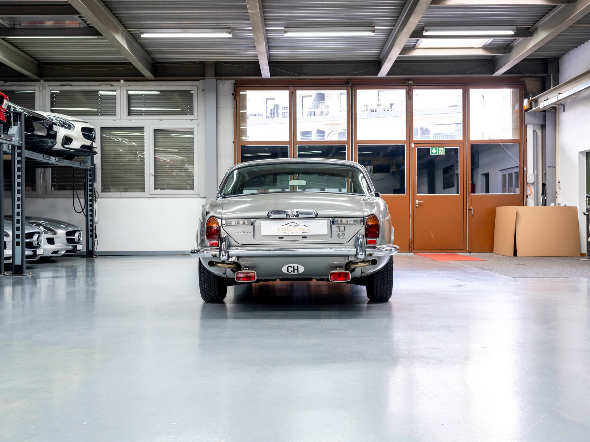 JAGUAR XJ 6 LONG WHEEL BASE-image-6
