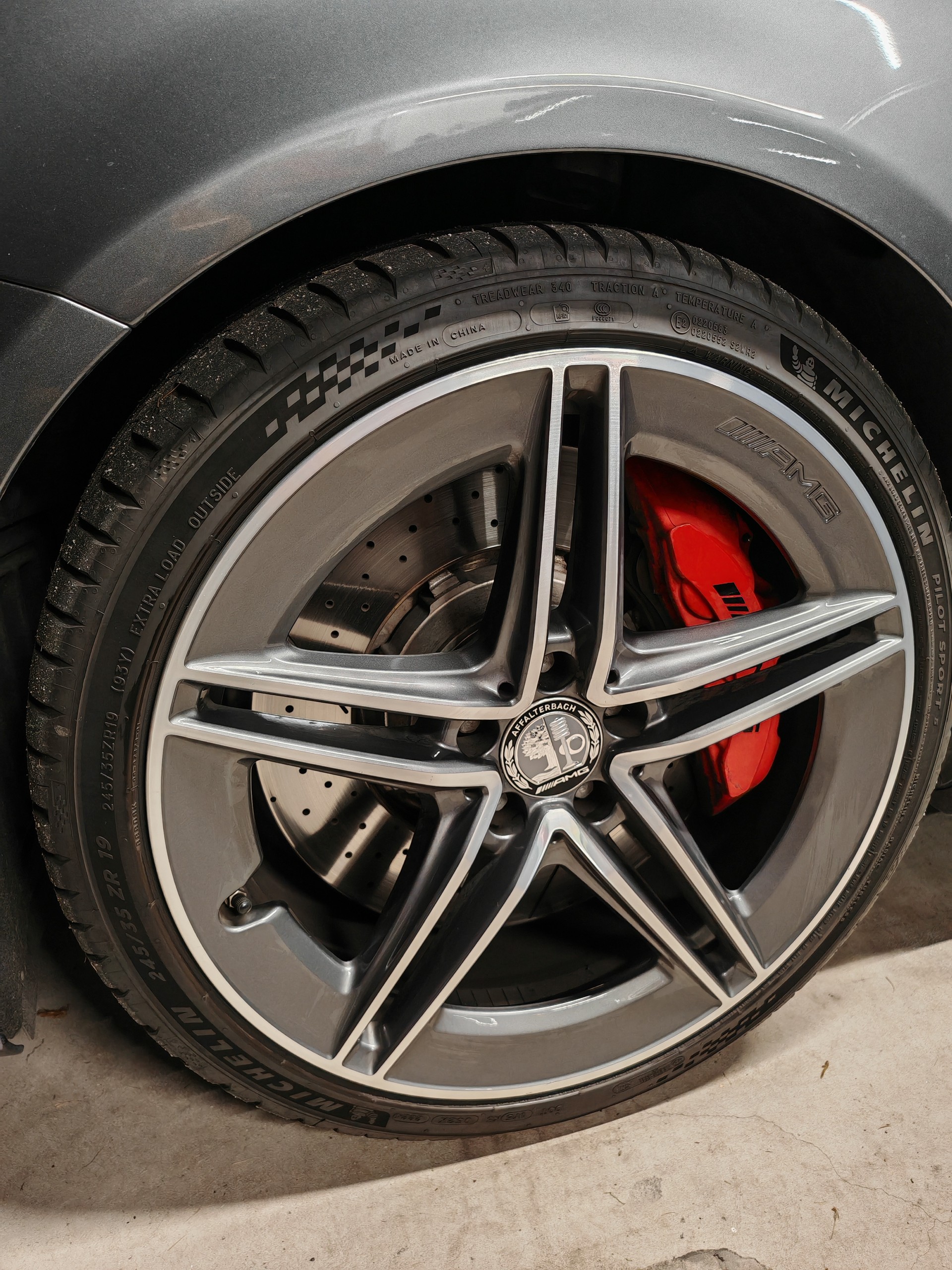 MERCEDES-BENZ C 63 S AMG-image-13