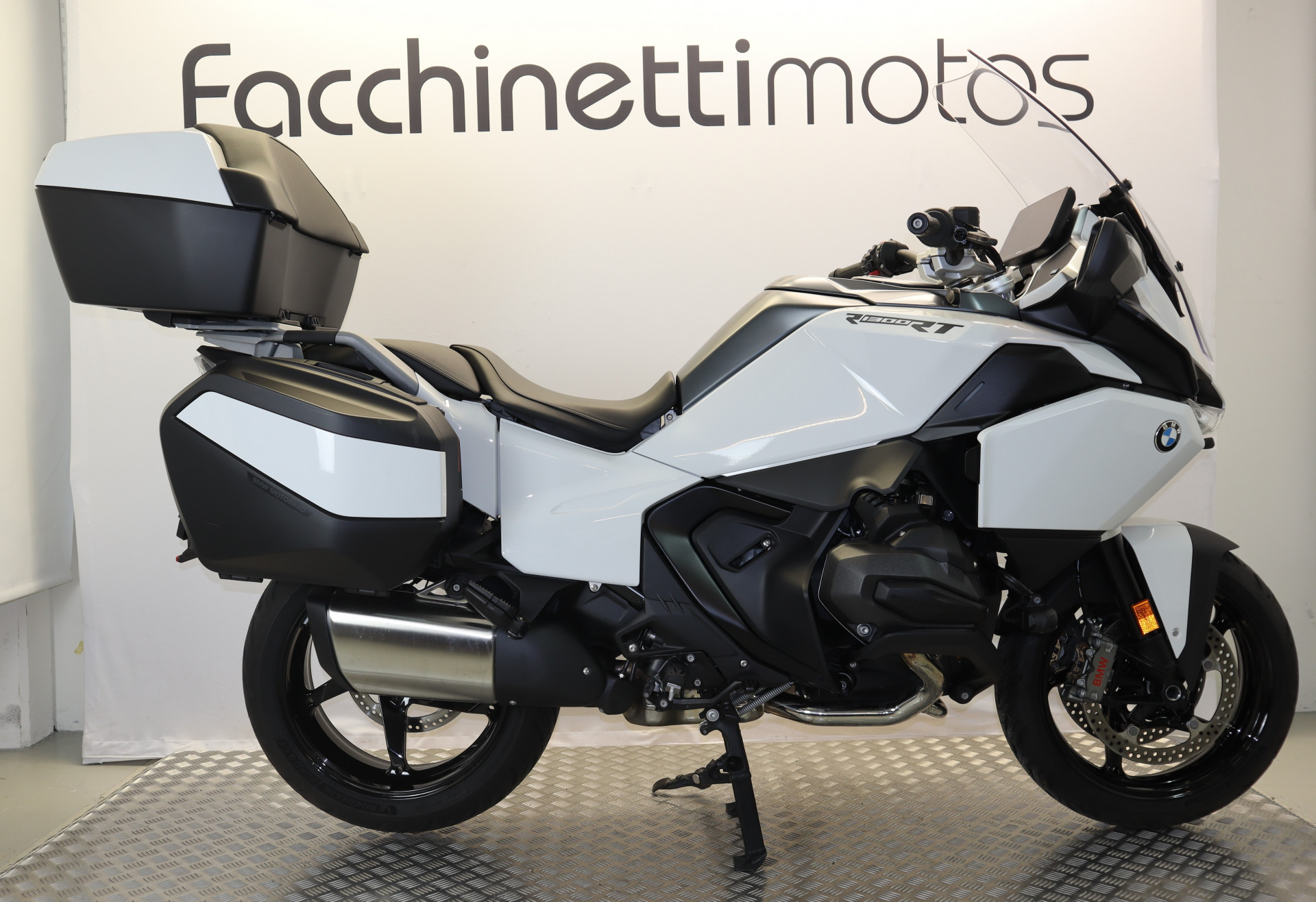 BMW R 1300 RT-image-0