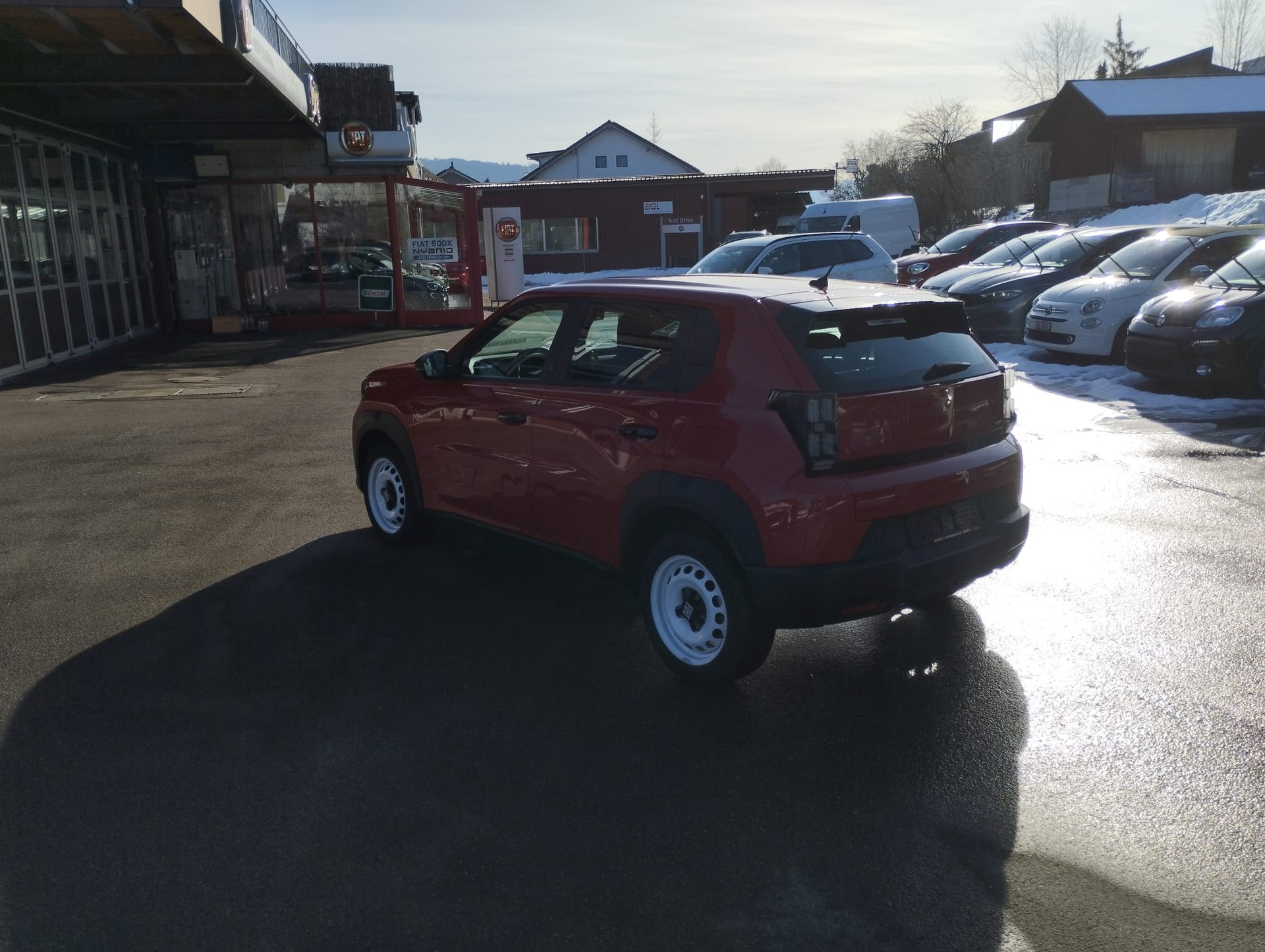 FIAT Grande Panda Elektro Red-image-10