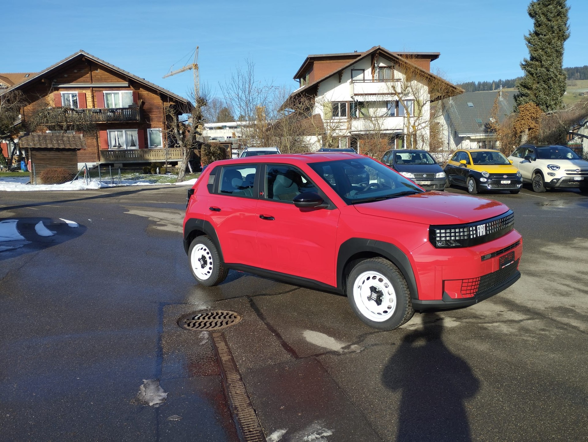 FIAT Grande Panda Elektro Red-showroom-element-3
