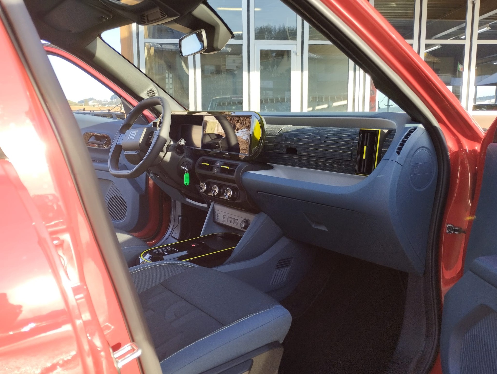 FIAT Grande Panda Elektro Red-image-21