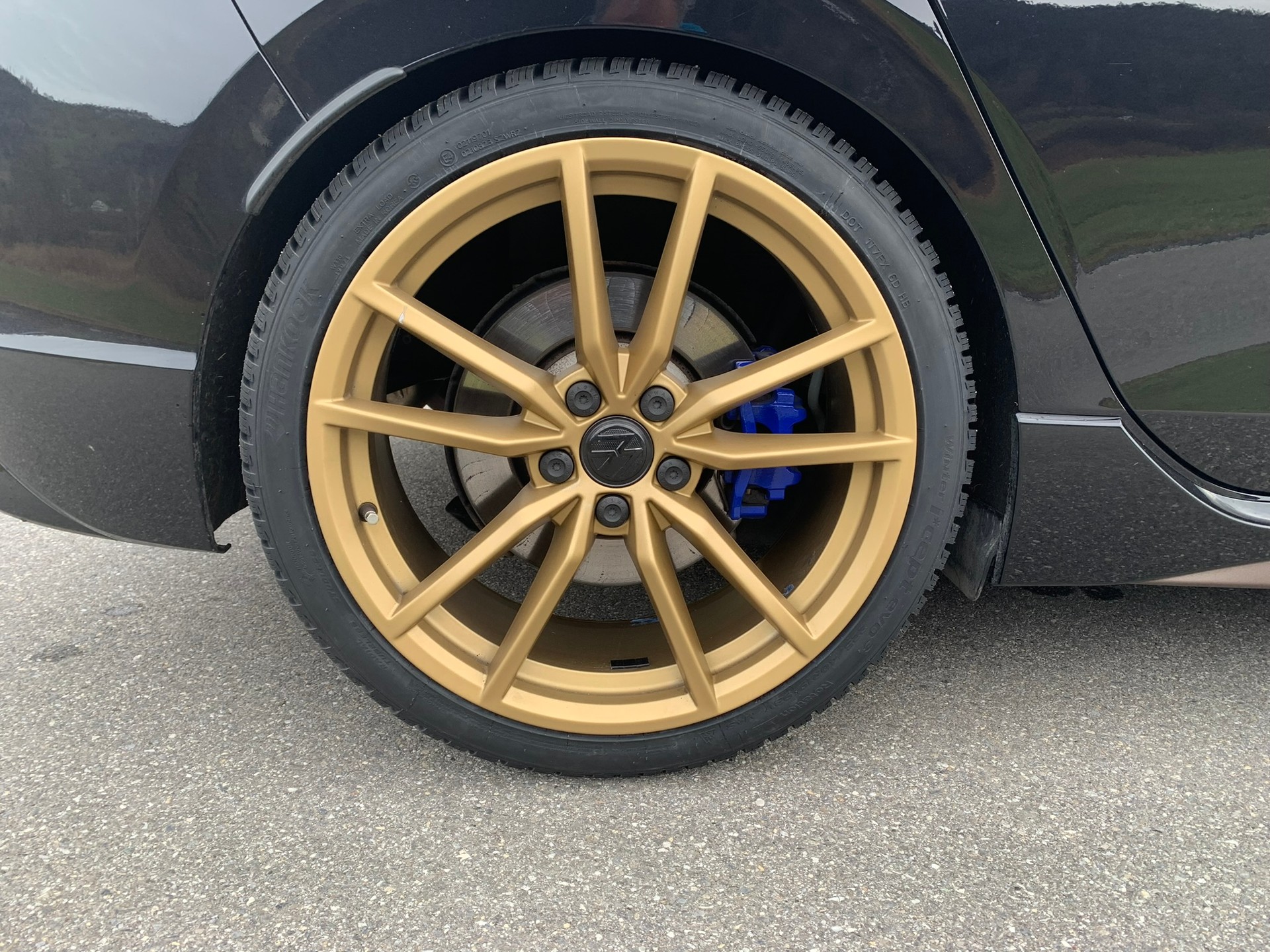 VW Golf VIII 2.0 TSI R DSG 4motion-image-7