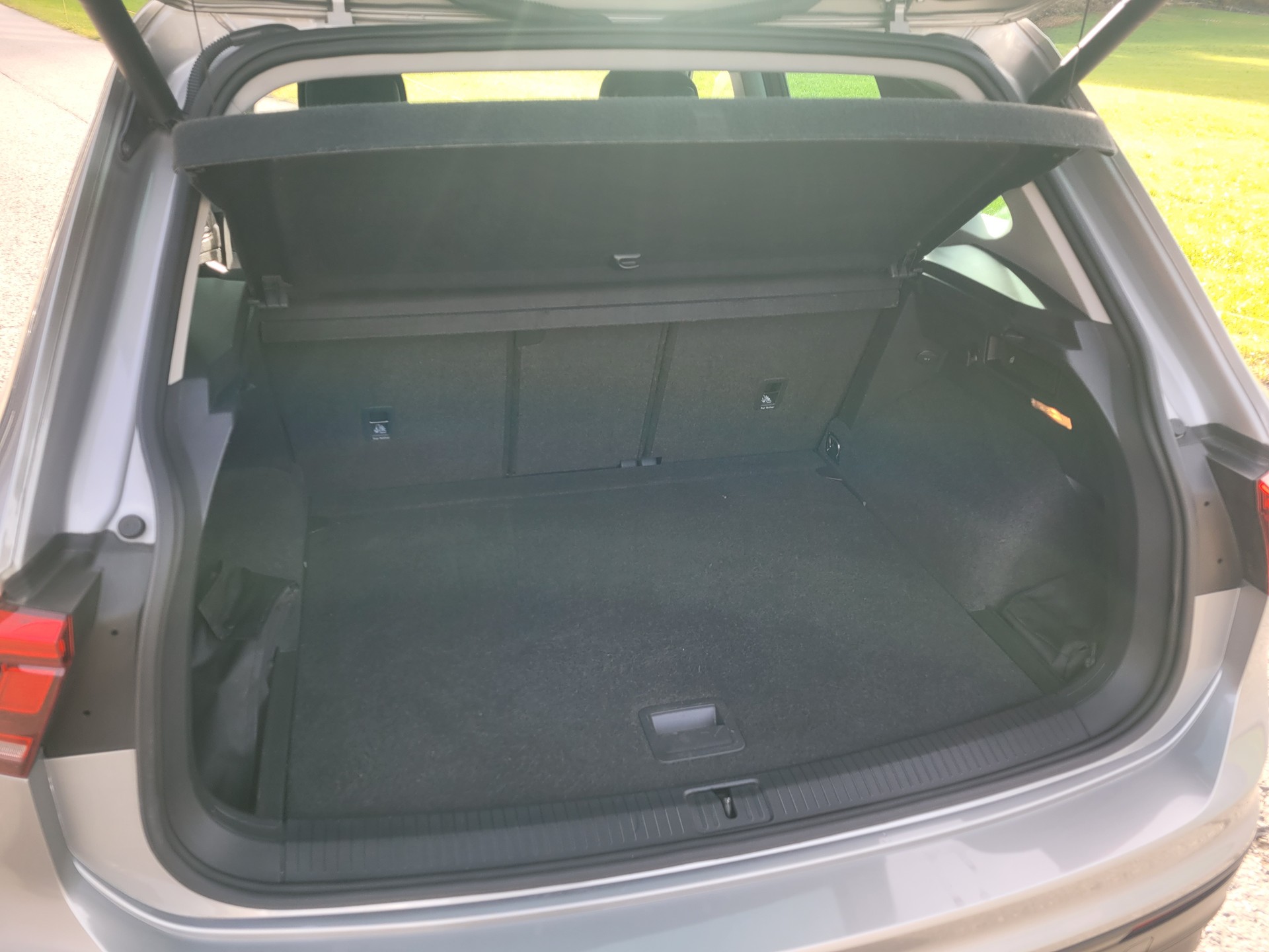 VW Tiguan 2.0 TDI SCR Comfortline 4Motion DSG-image-7