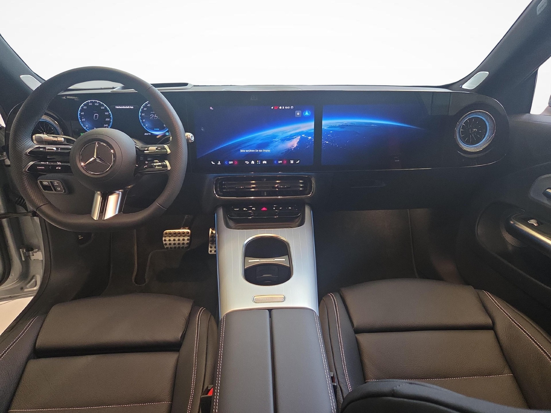 MERCEDES-BENZ CLA 350 4MATIC Shooting Brake EQ Technology-image-6