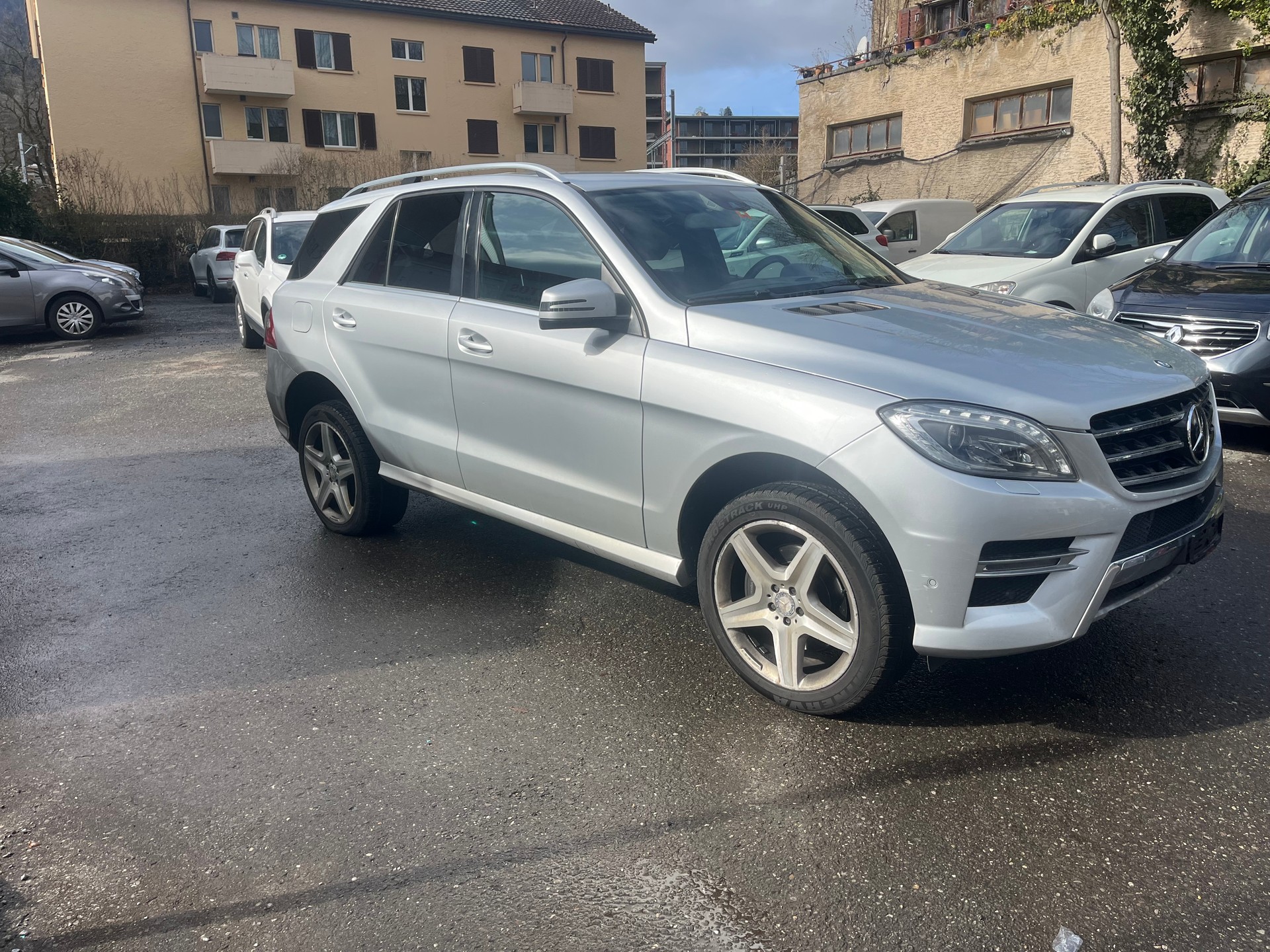 MERCEDES-BENZ ML 350 BlueTEC 4Matic 7G-Tronic-image-4