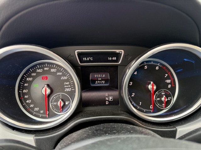 MERCEDES-BENZ GLS 500 V8-image-15
