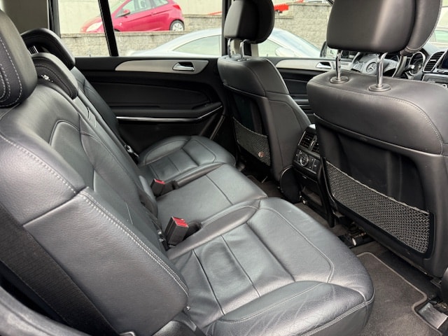 MERCEDES-BENZ GLS 500 V8-image-10