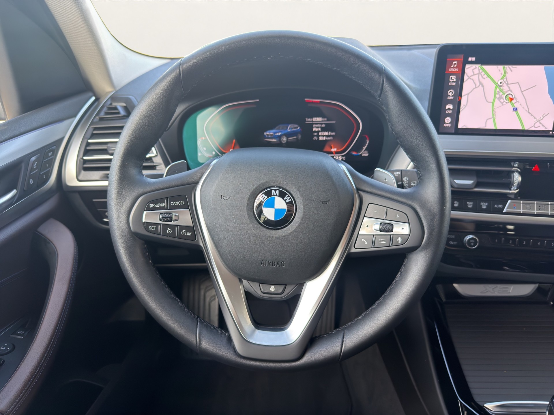 BMW X3 xDrive 30i Steptronic-image-10