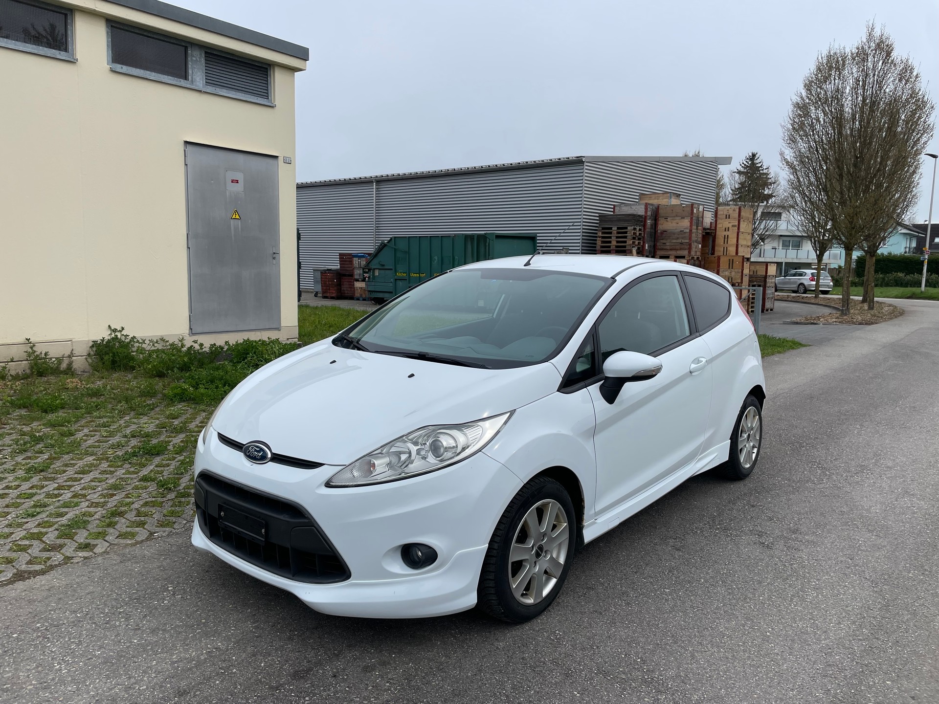 FORD Fiesta 1.6 16V Titanium-image-1