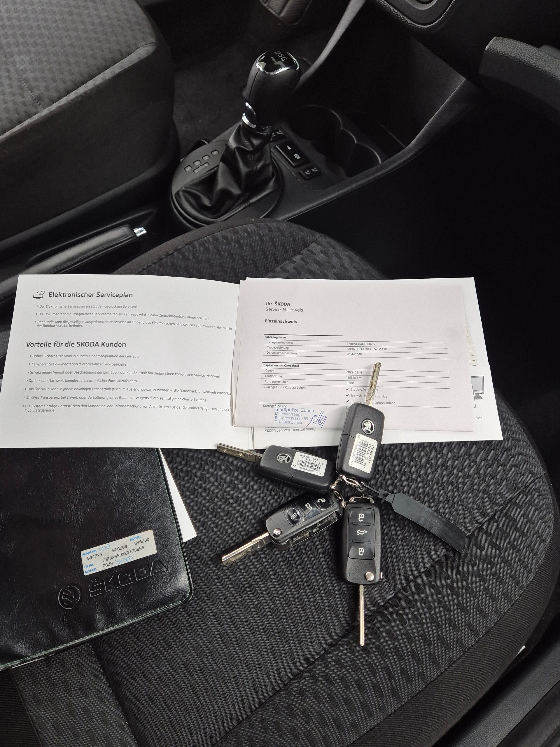 SKODA Fabia 1.2 TSI Ambition Plus DSG-image-12