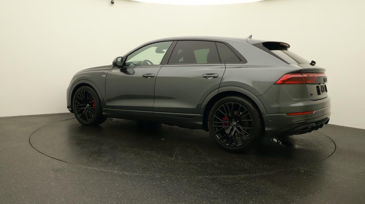 AUDI Q8 SUV TDI quattro 210 kW S line-showroom-element-2