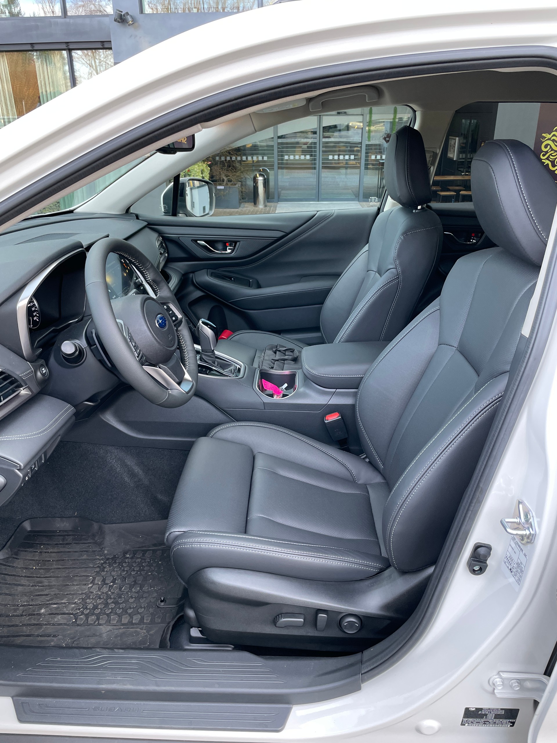 SUBARU Outback 2.5i Limited AWD-image-12